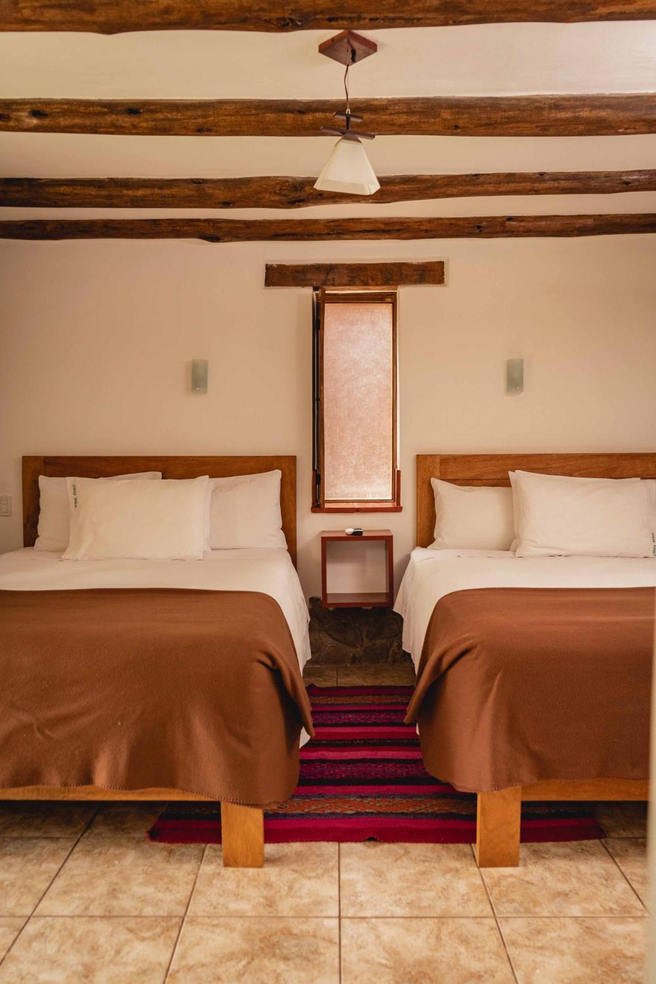 Lizzy Wasi Urubamba Hotel Exterior foto
